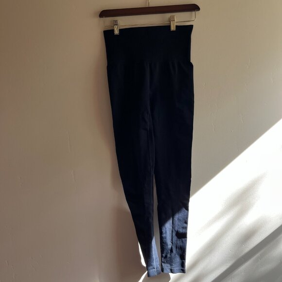 LNDR Chisel Leggings (black and grey set- 2 count) #1 - Picture 9 of 16